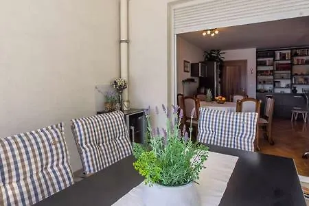 Apartment Bucka Split